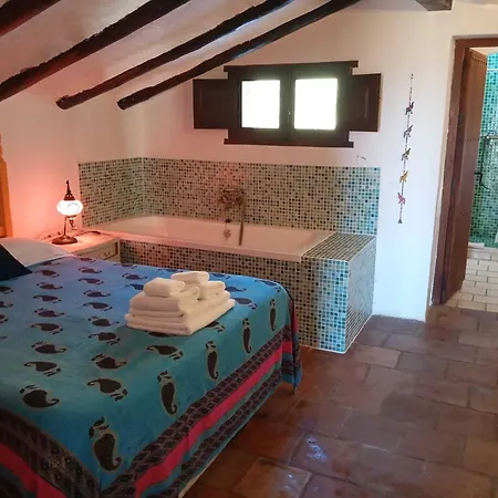 Hotell Rural Alqueria De Lentos